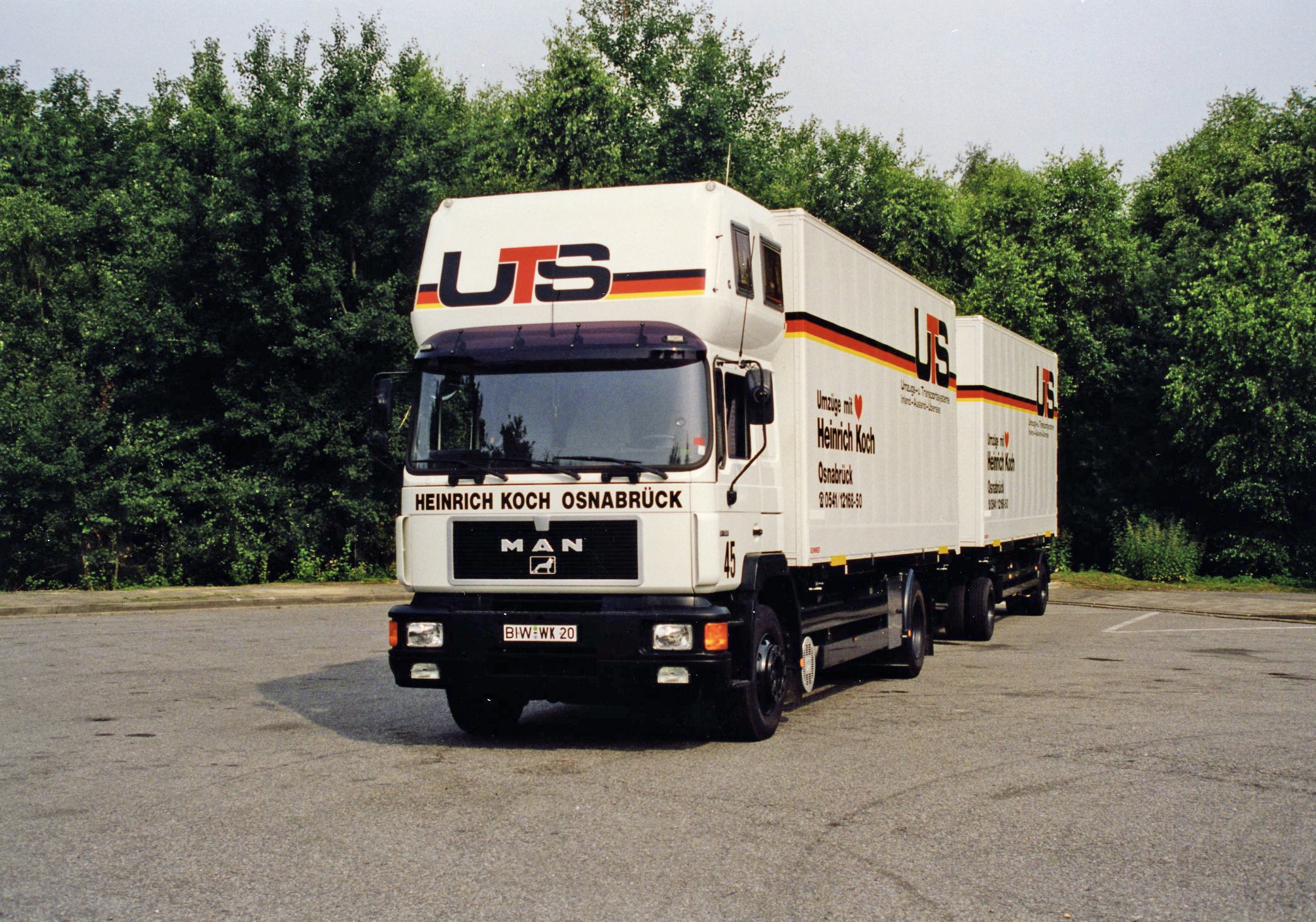 LKW der KOCH Umzugslogistik – Zuverlässiger Umzugstransport aus Osnabrück, Deutschland