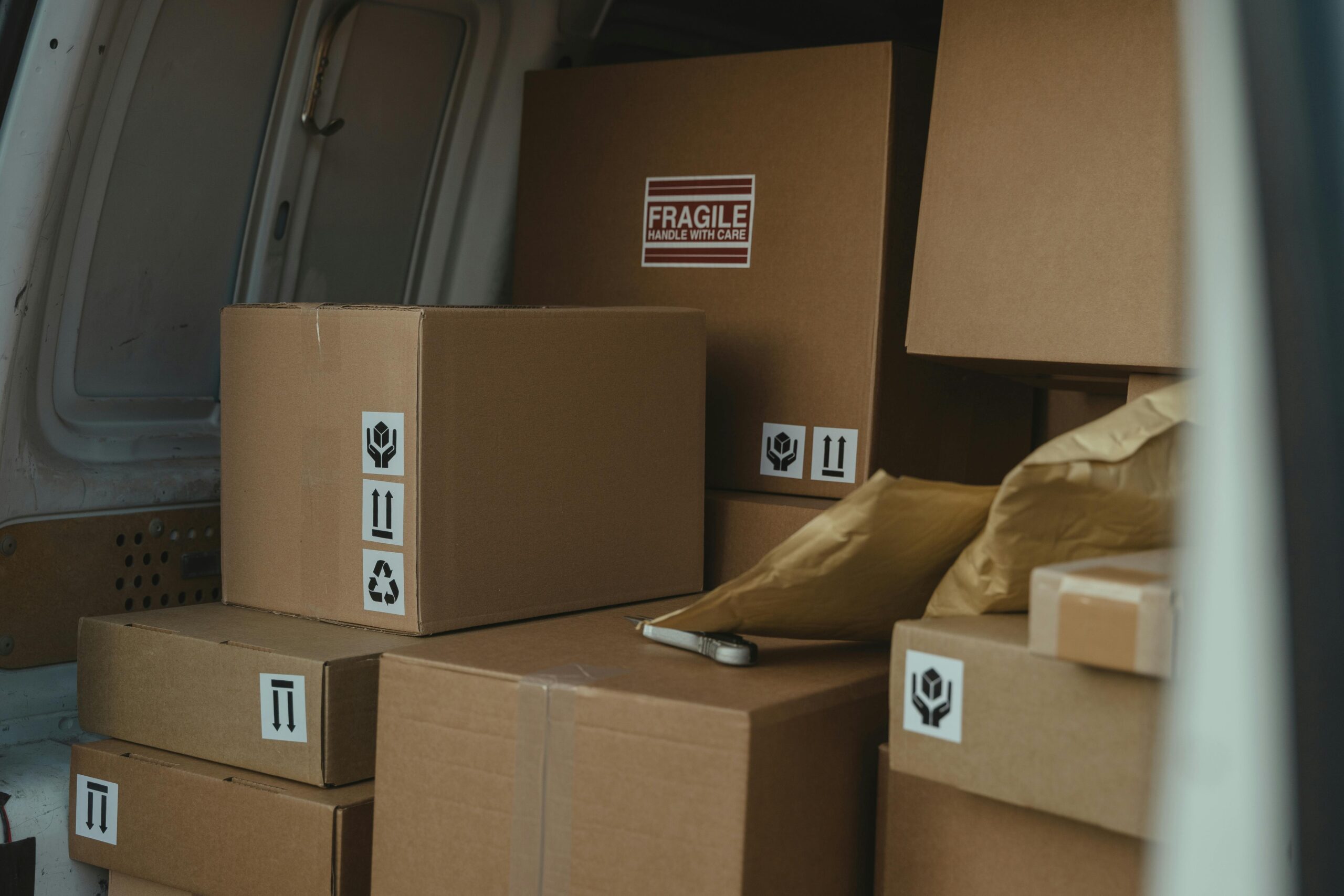 pexels-tima-miroshnichenko-6170458 Koch Umzugslogistik