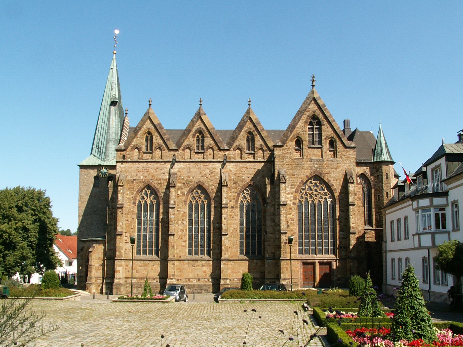 Katholische Kirche St. Lambertus mit Turm in Ostercappeln.