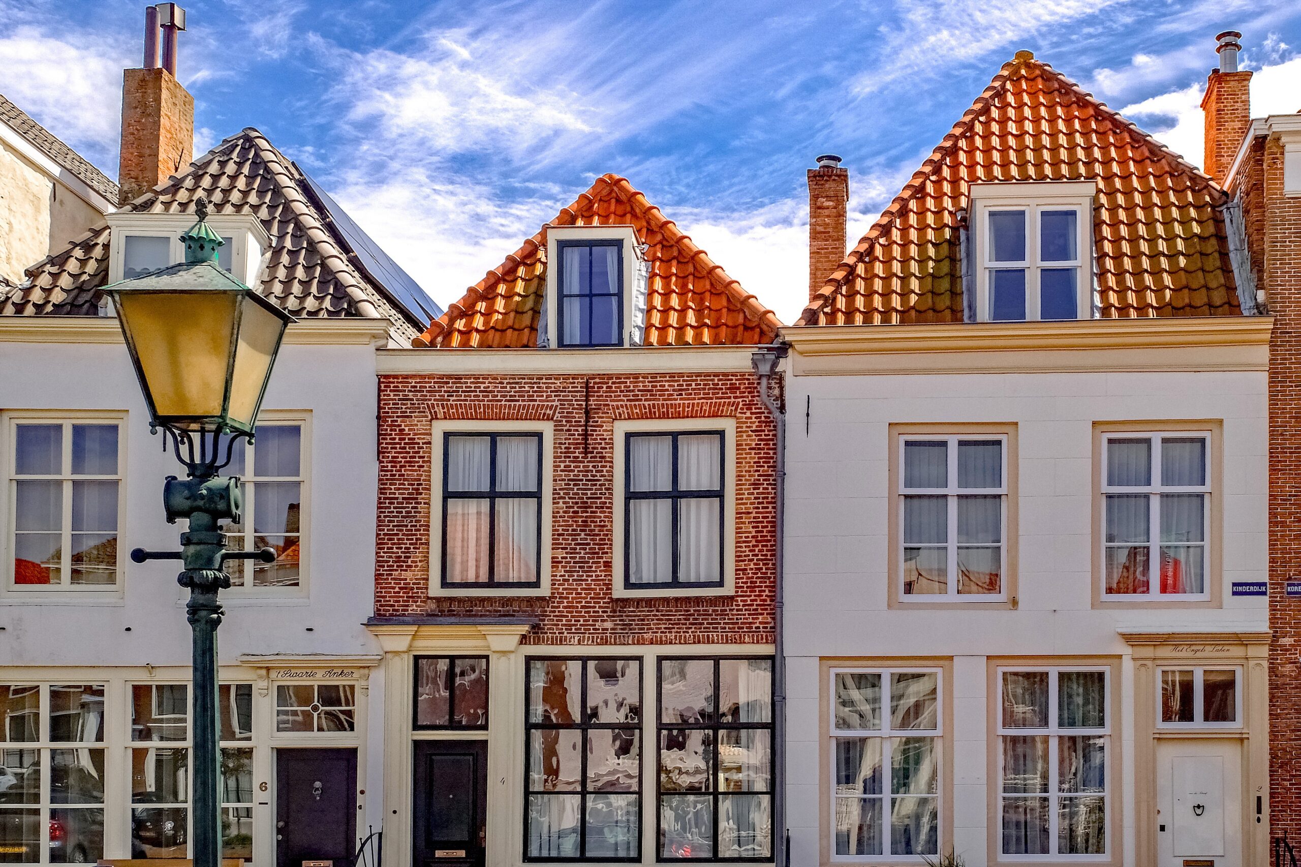 Middelburg – Typische niederländische Wohnhäuser in der Altstadt, Niederlande