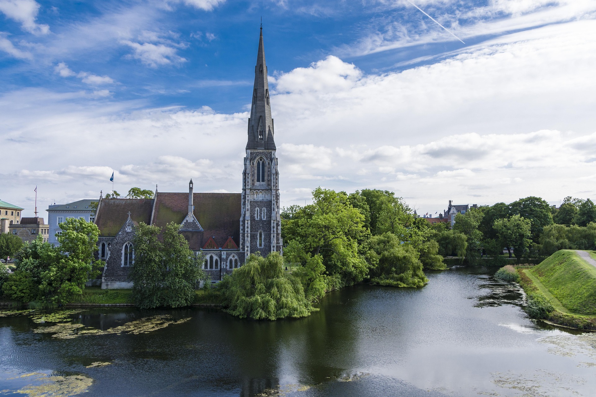 St. Alban’s Church Kopenhagen – Einzige anglikanische Kirche Dänemarks im neugotischen Stil, Dänemark