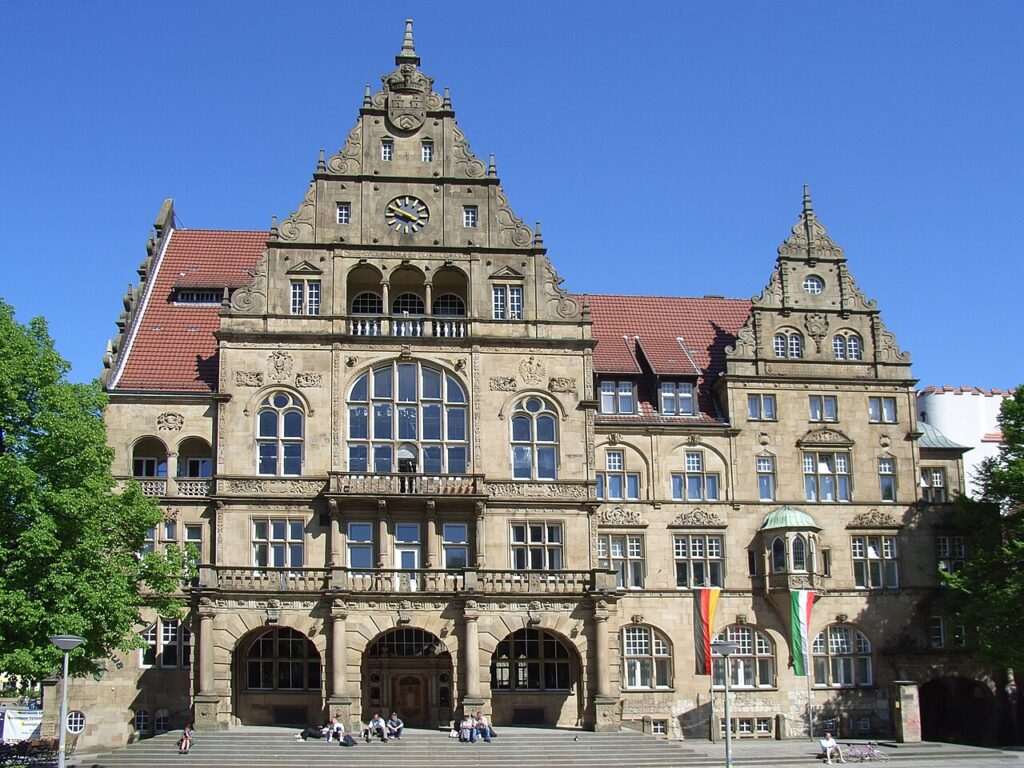 Bielefeld – Altes Rathaus, repräsentativer Verwaltungssitz der Stadt, Nordrhein-Westfalen