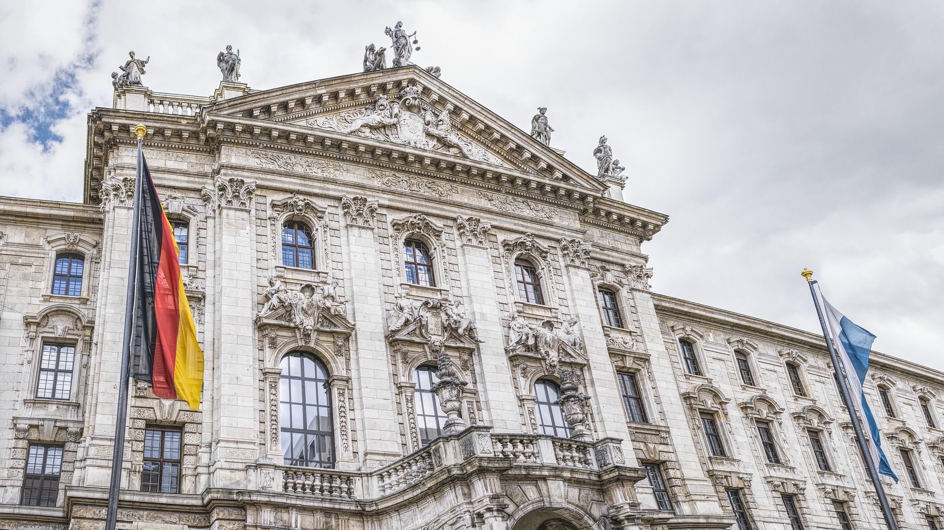 München – Justizpalast, Sitz des Bayerischen Justizministeriums und des Landgerichts München I, Bayern