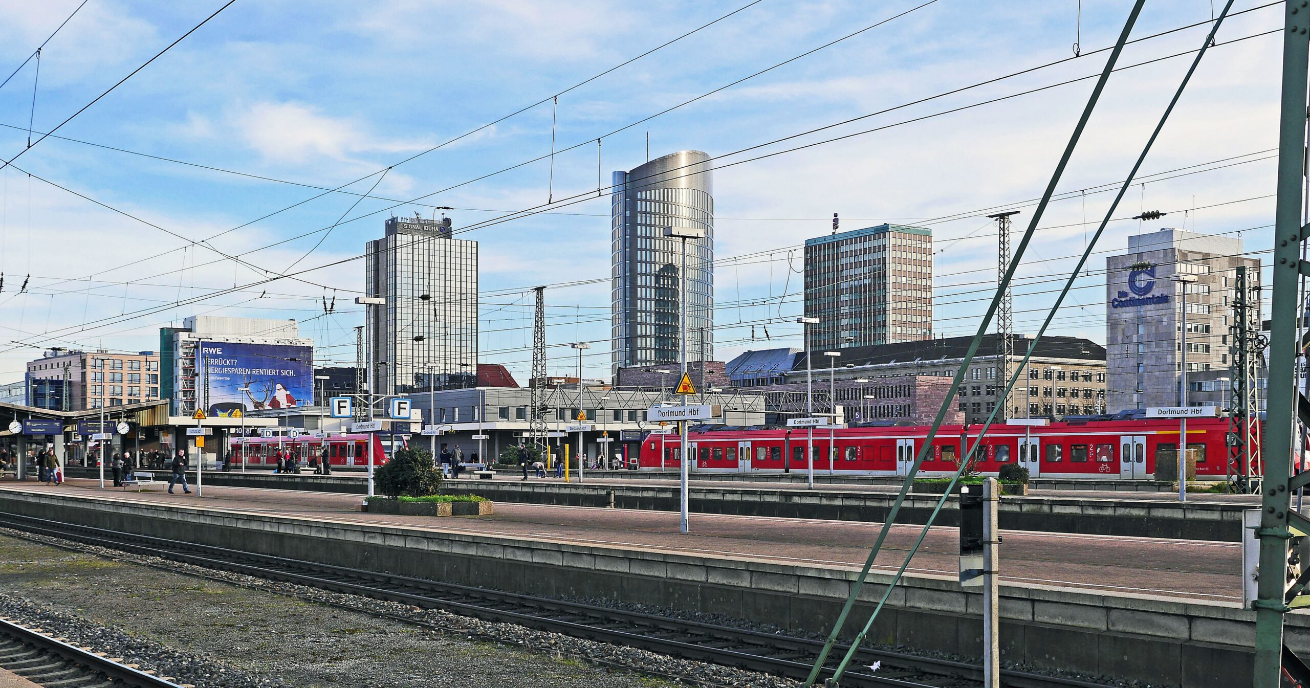 Dortmund – Hauptbahnhof, Nordrhein-Westfalen, Deutschland