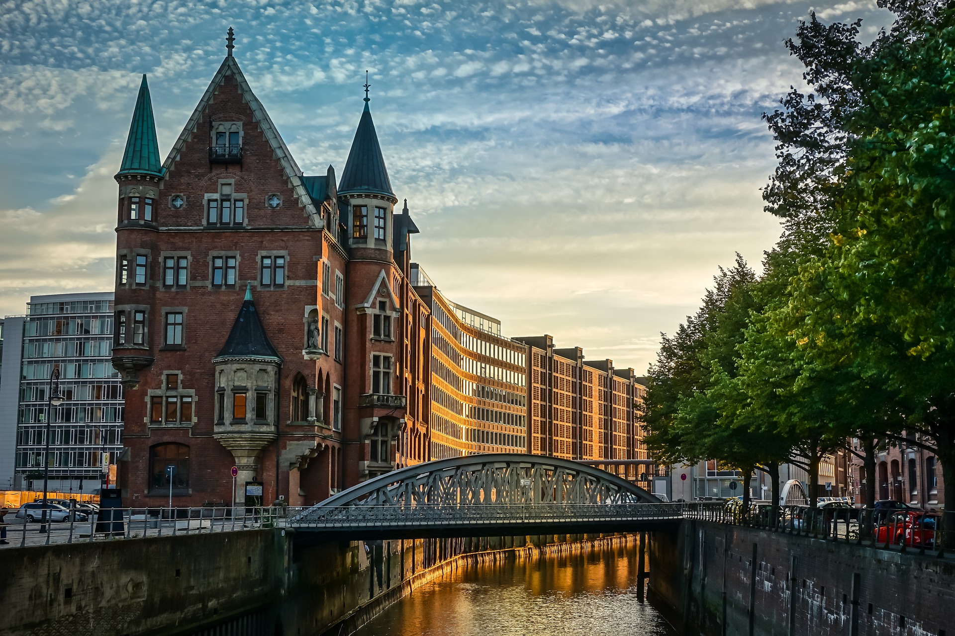 Speicherstadt Hamburg – Historische Backstein-Lagerhäuser mit Kanälen und Brücken, Hamburg, Deutschland