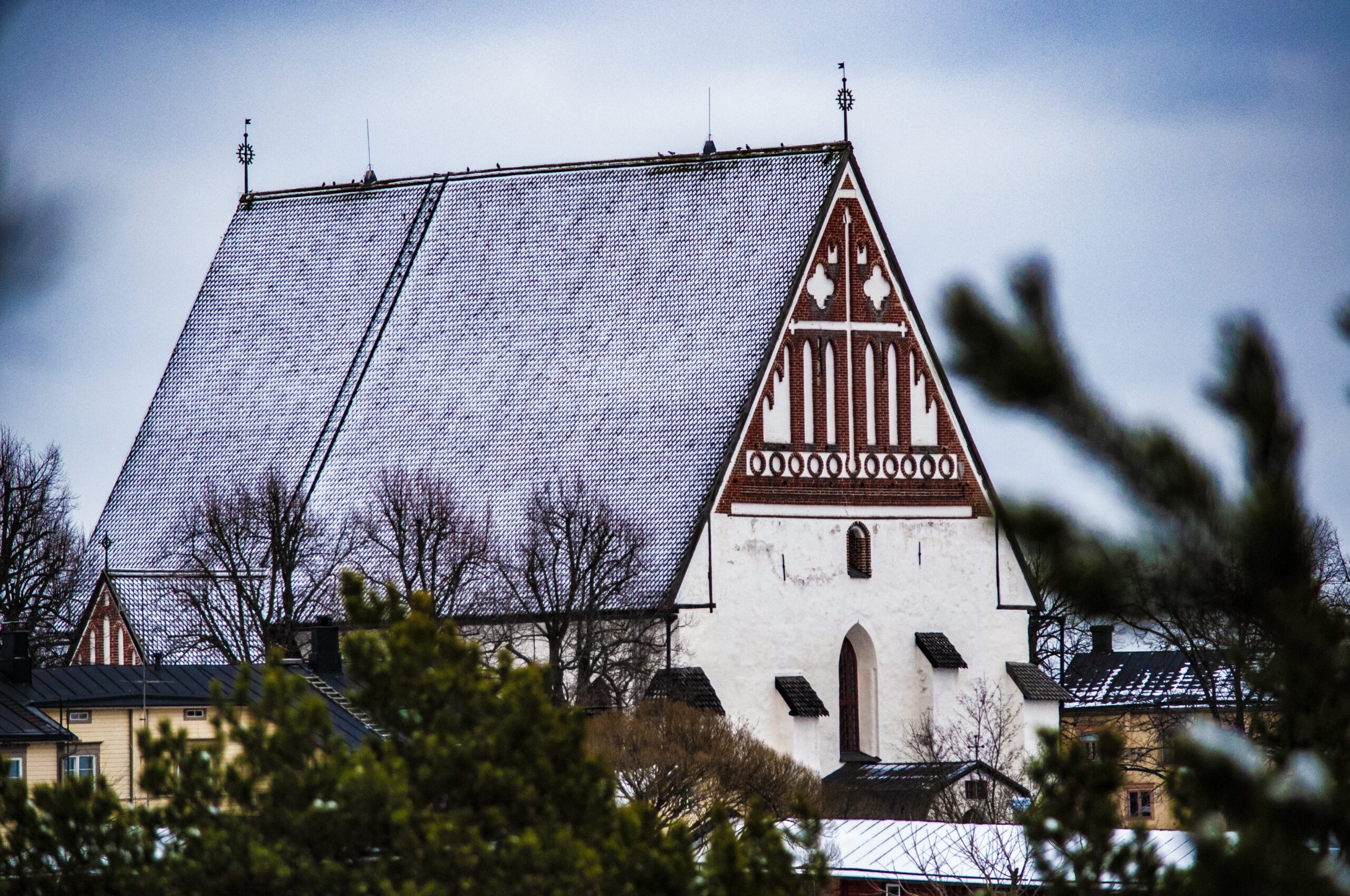 St. Olaf's Church Tyrvää – Wiederaufgebaute mittelalterliche Steinkirche in Sastamala, Finnland