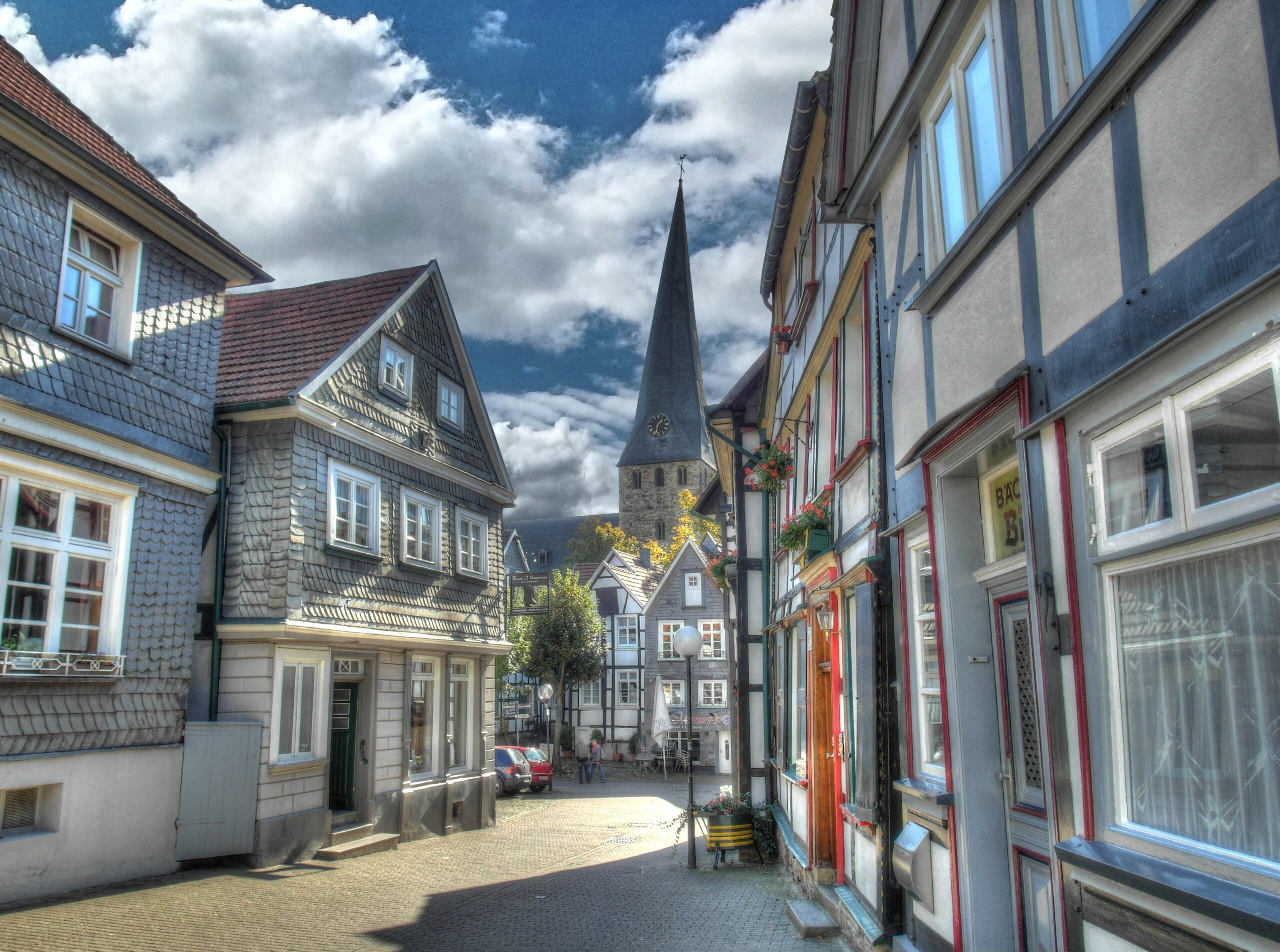 Bochum – Altstadt mit kleinen Häusern und historischen Gebäuden wie dem Alten Brauhaus Rietkötter, Nordrhein-Westfalen