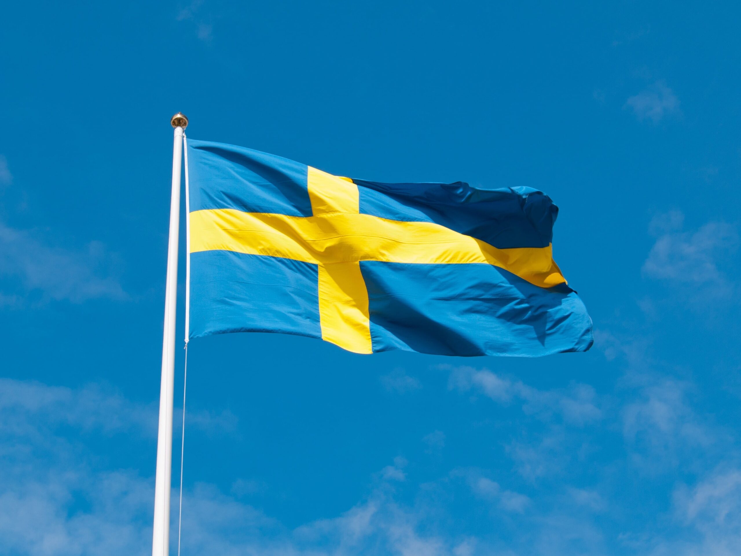 Schweden – Wehende Nationalflagge mit Nordkreuz, Schweden
